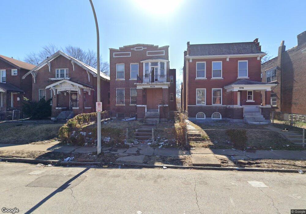 4474 Margaretta Ave, Saint Louis, MO 63115 - photo 1