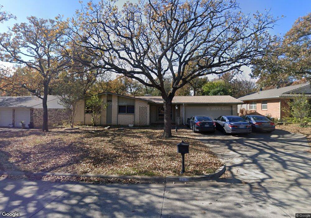 36 Regents Park, Bedford, TX 76022 - photo 1