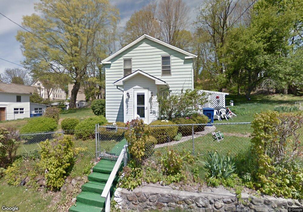 18 Sarsfield St, Waterbury, CT 06704 - photo 1