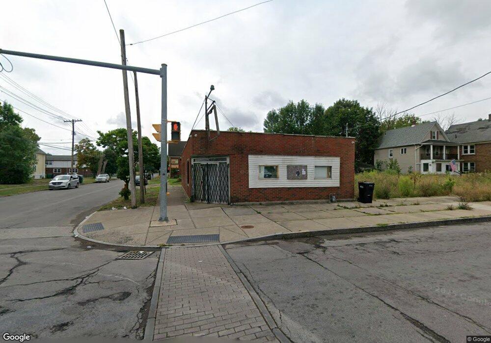 1821 Niagara St, Niagara Falls, NY 14303 - photo 1