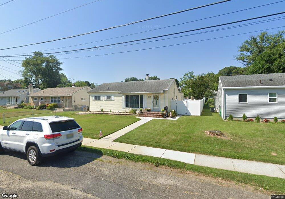 212 Bailey Ave, Maple Shade, NJ 08052 - photo 1