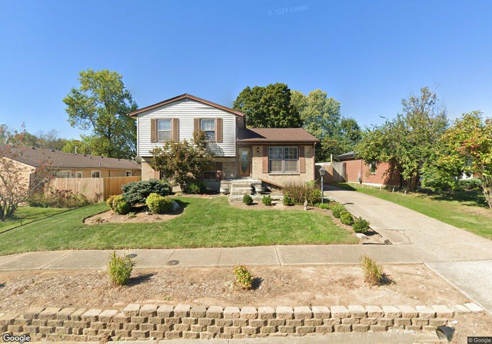 9002 Admiral Dr, Louisville, KY 40229 - photo 1