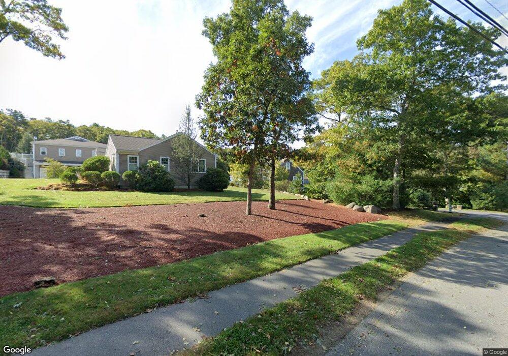 23 Edgerton Dr, Falmouth, MA 02556 - photo 1