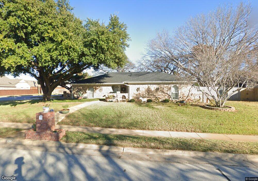 1224 Cumberland Dr, Bedford, TX 76022 - photo 1