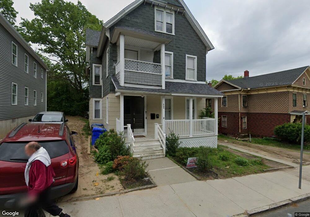 869 Worthington St unit 1, Springfield, MA 01105 - photo 1