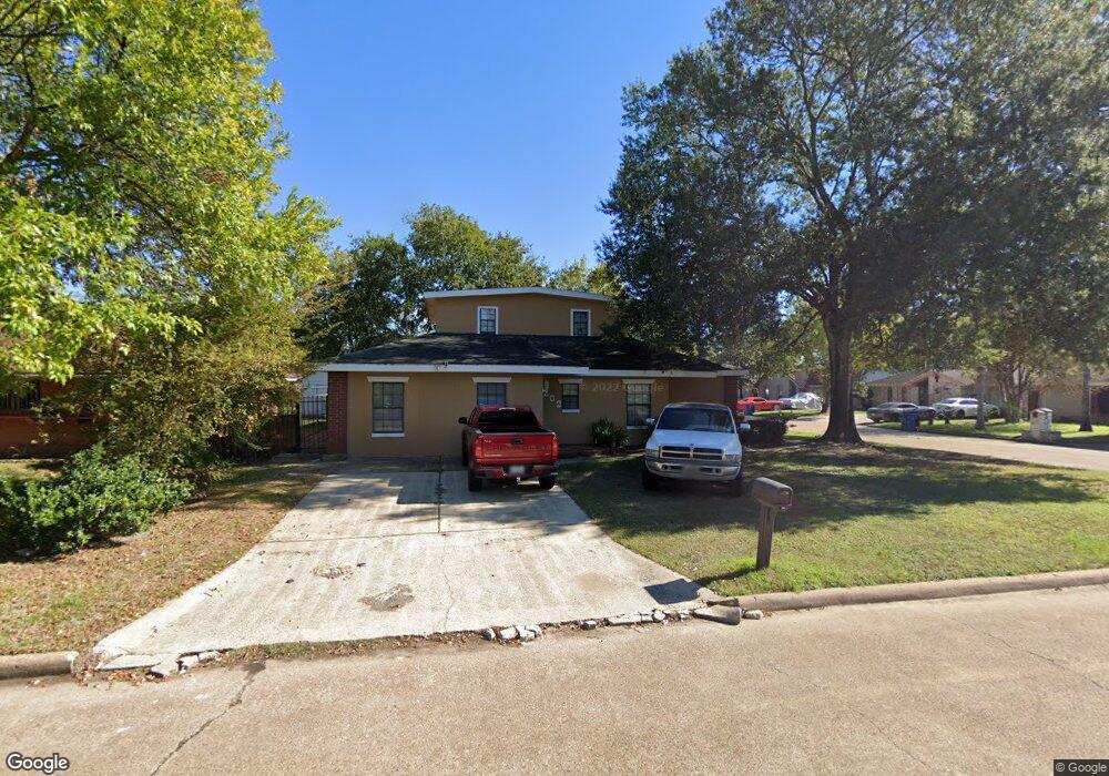 9202 Burford Ln, Houston, TX 77088 - photo 1