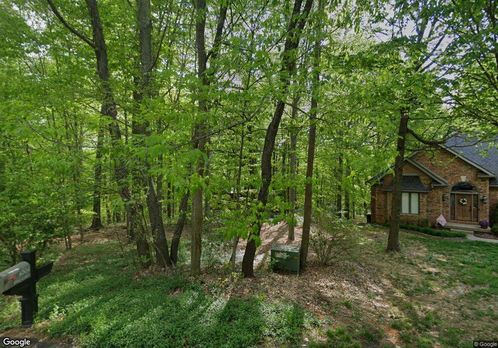 4304 Doe Ct, Floyds Knobs, IN 47119 - photo 1