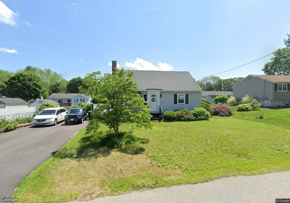 62 Cinderella Cir, Dracut, MA 01826 - photo 1