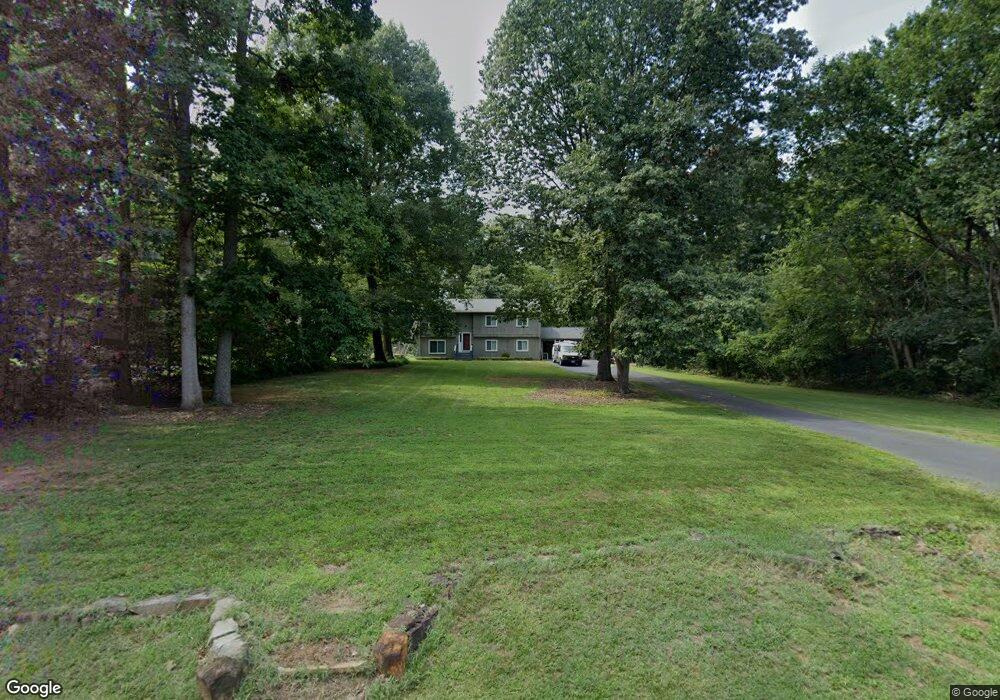 7188 Sunrise Ct, Warrenton, VA 20187 - photo 1