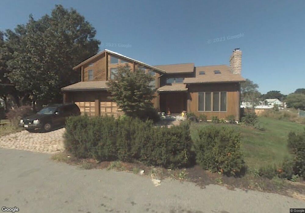 10 Yale St, Saugus, MA 01906 - photo 1