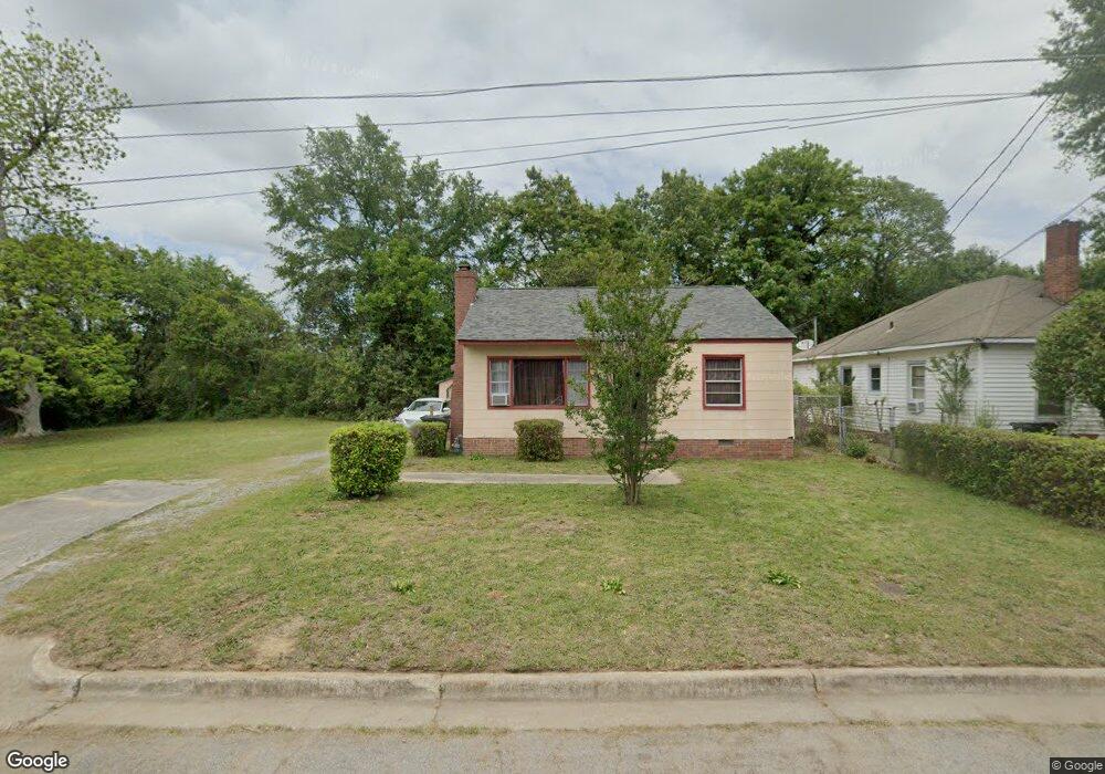 739 St James Ave, Macon, GA 31206 - photo 1