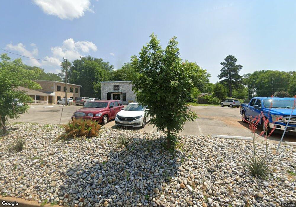 901 Jefferson St, Longview, TX 75601 - photo 1