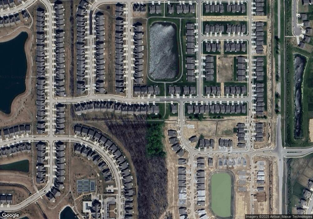 271 Cline St, Westfield, IN 46074 - photo 1