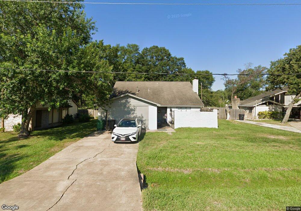 7015 Vogel Rd, Houston, TX 77088 - photo 1
