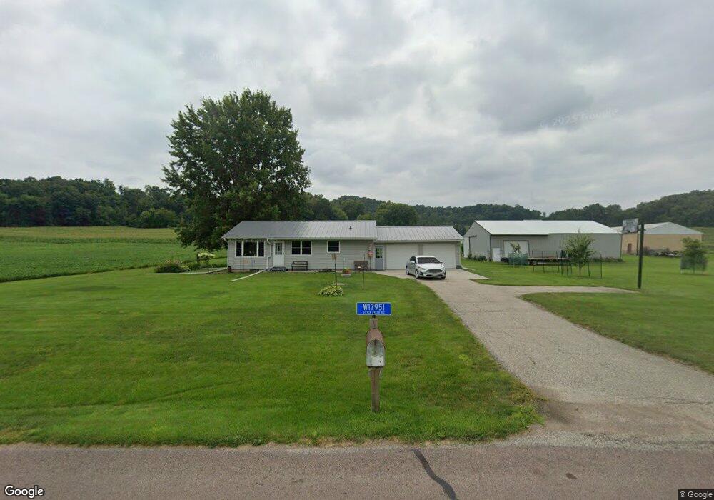 W17951 Silver Creek Rd, Galesville, WI 54630 - photo 1