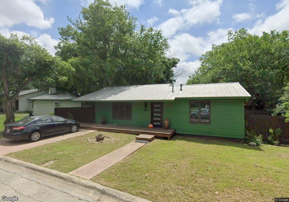 827 Lewis St, San Marcos, TX 78666 - photo 1