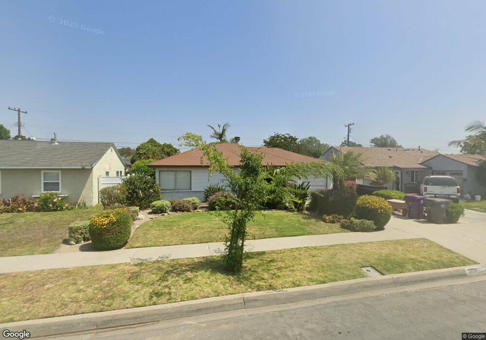 3719 E La Jara St, Long Beach, CA 90805 - photo 1