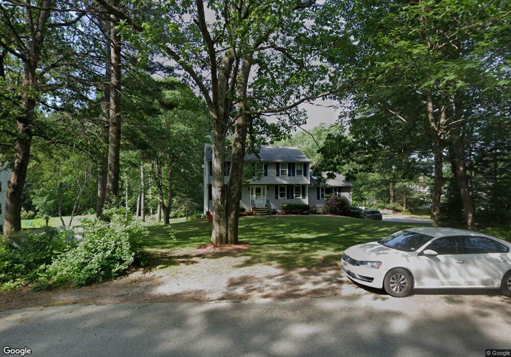 10 Sutton Place, Londonderry, NH 03053 - photo 1