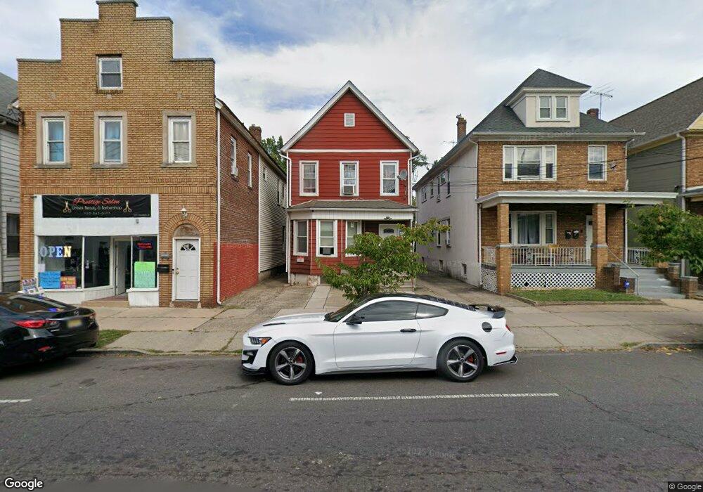 235 Hamilton St, New Brunswick, NJ 08901 - photo 1