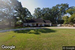909 W 5th St, Deridder, LA 70634