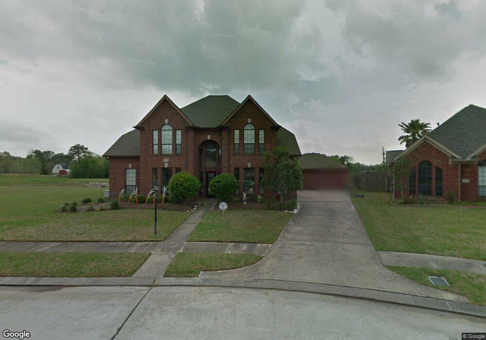 5304 Chief Dr, Pearland, TX 77584 - photo 1