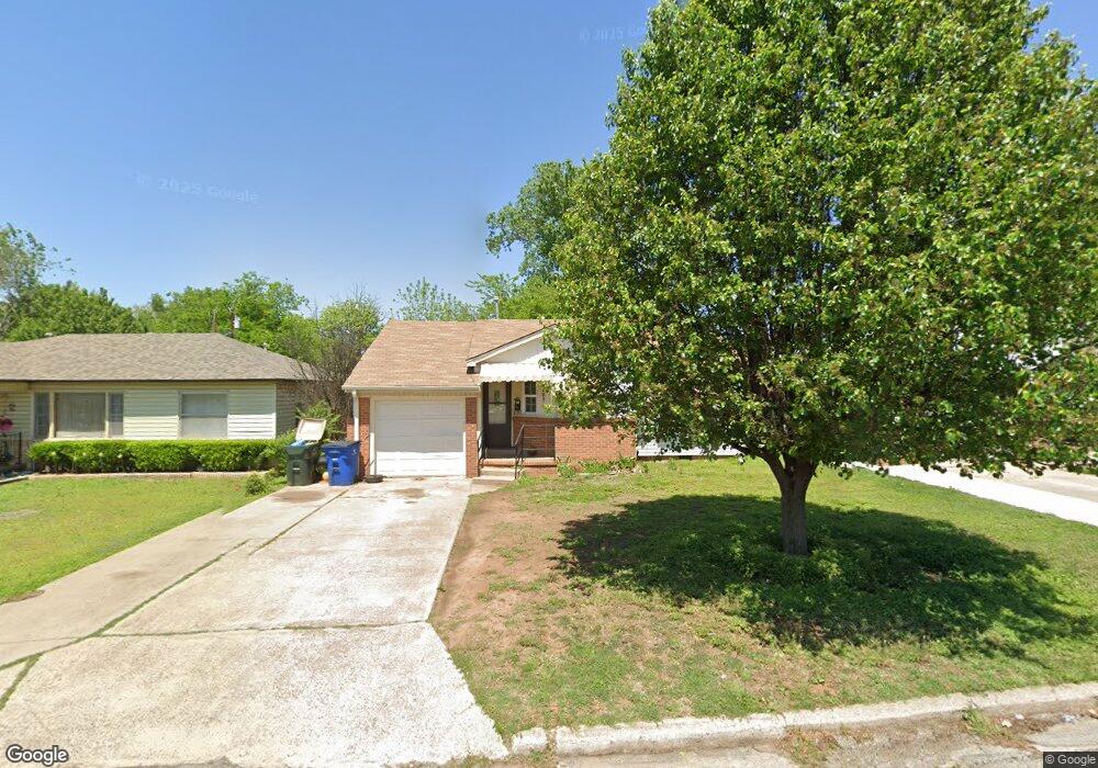 103 E Hackberry Ave, Duncan, OK 73533 - photo 1