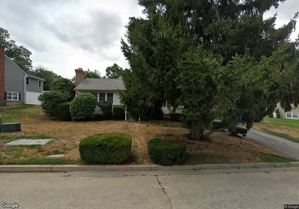 104 Pinewood Dr, West Warwick, RI 02893 - photo 1