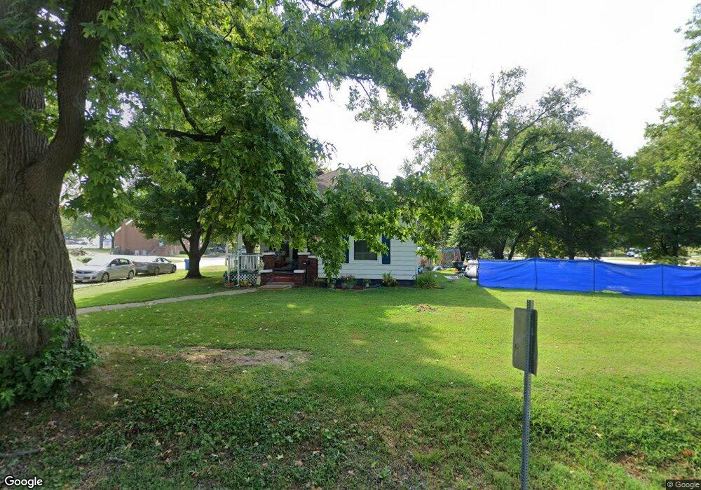 302 S Front St, Virginia, IL 62691 - photo 1