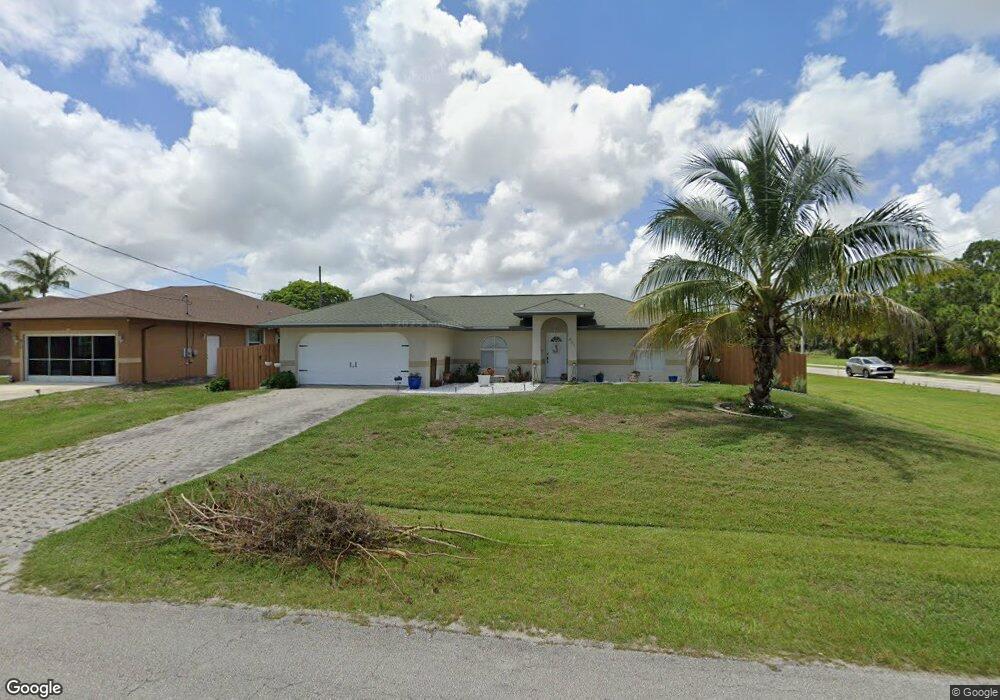 401 SW Fifer Ave, Port Saint Lucie, FL 34953 - photo 1