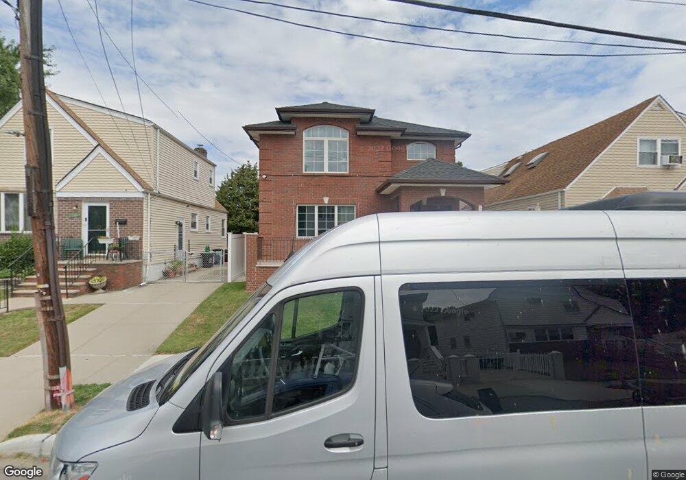 136-15 63rd Ave, Flushing, NY 11367 - photo 1