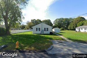 15 Hartford Ct, Groton, CT 06340