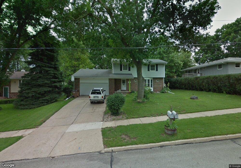 1225 31st St, West Des Moines, IA 50266 - photo 1