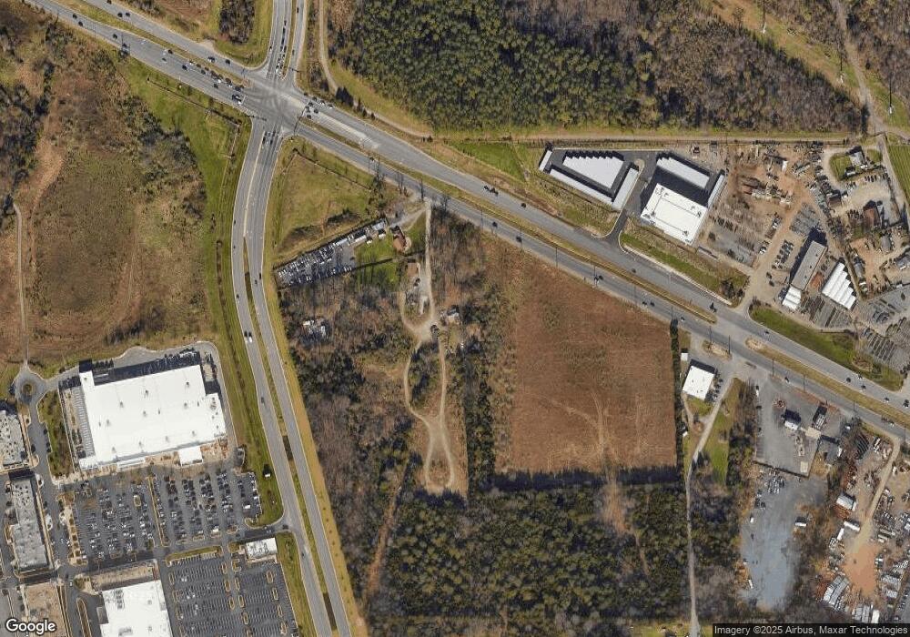 24932 Shady Grove Ln, Chantilly, VA 20152 - photo 1