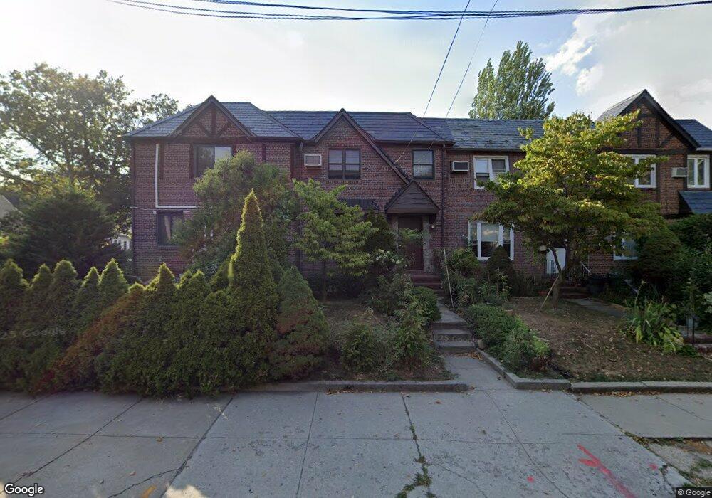 9203 69th Ave, Forest Hills, NY 11375 - photo 1