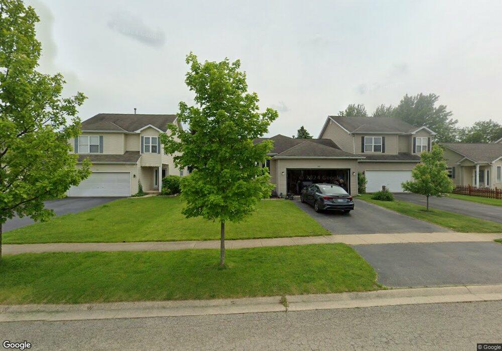 548 Chestnut Dr, Oswego, IL 60543 - photo 1