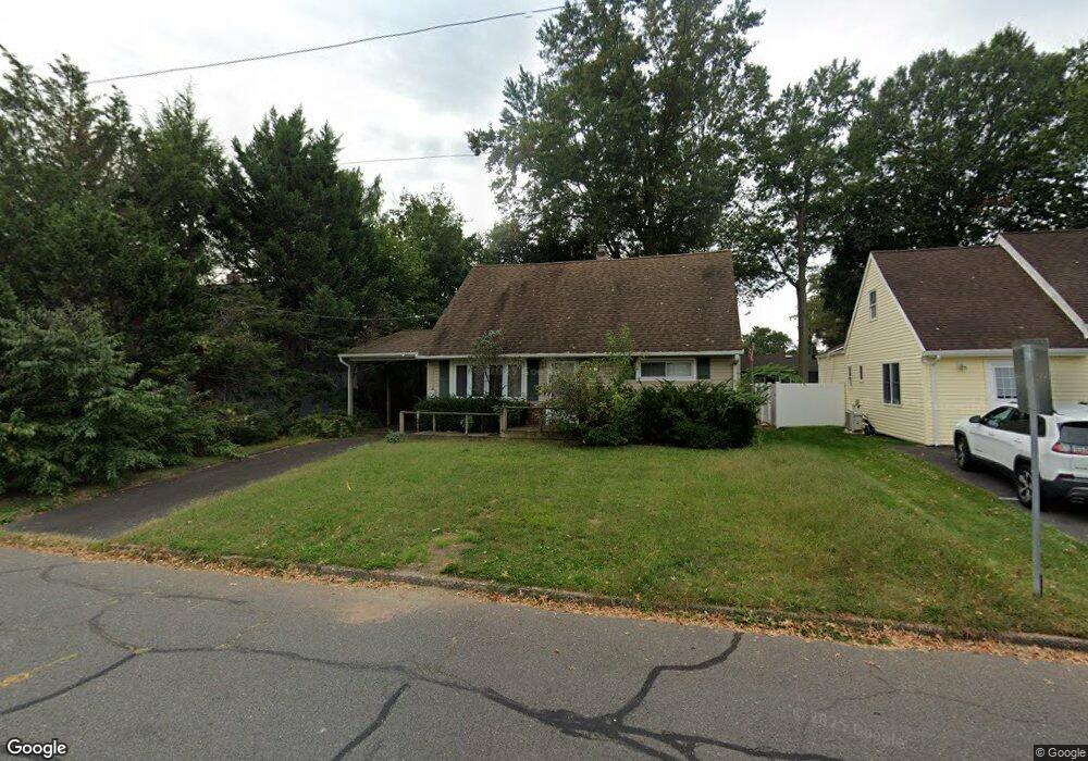 305 Decatur Ave, Middlesex, NJ 08846 - photo 1