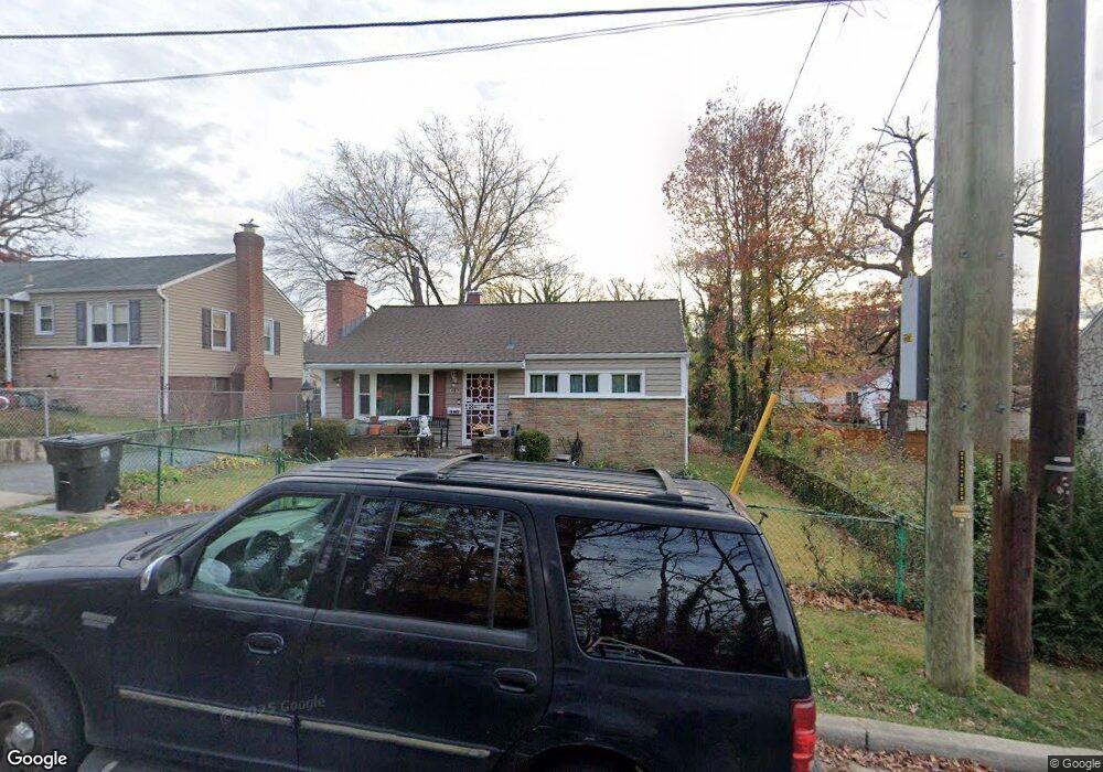 5409 Chesapeake Rd, Bladensburg, MD 20710 - photo 1