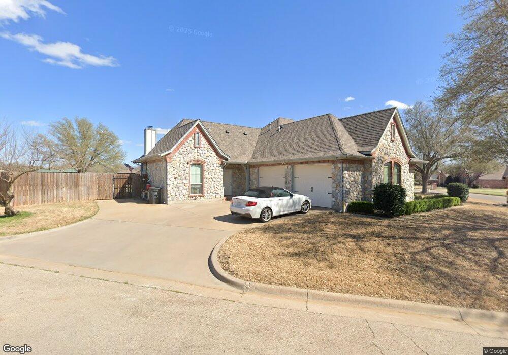 1320 Wedgewood Dr, Cleburne, TX 76033 - photo 1