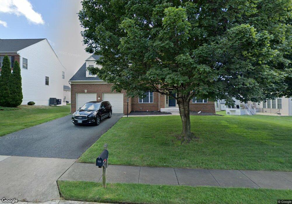 18833 Hundred Acre Ln, Triangle, VA 22172 - photo 1