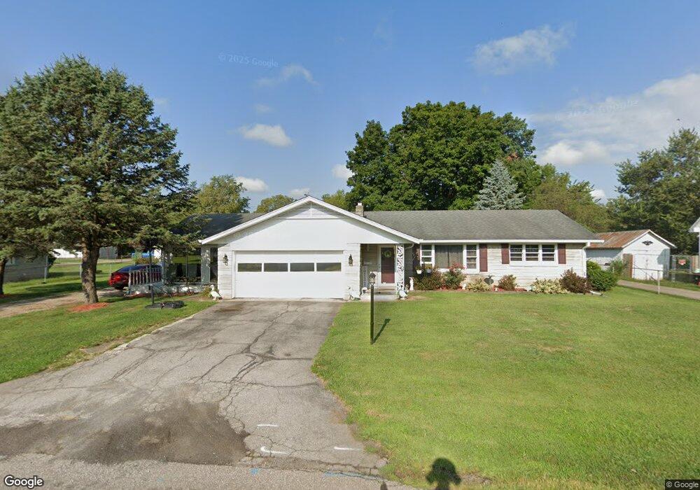 216 N Brooks St, Columbus, IN 47201 - photo 1