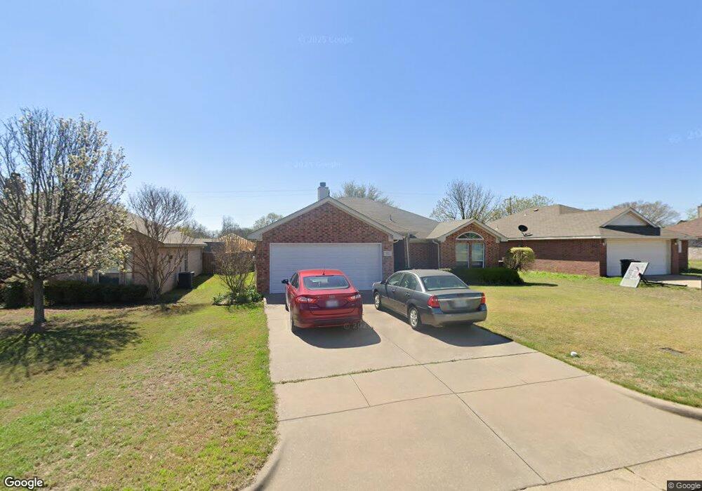 321 Odell St, Cleburne, TX 76033 - photo 1