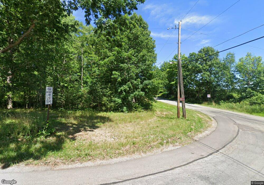 4 Porter Rd, Edinburg Township, OH 44201 - photo 1