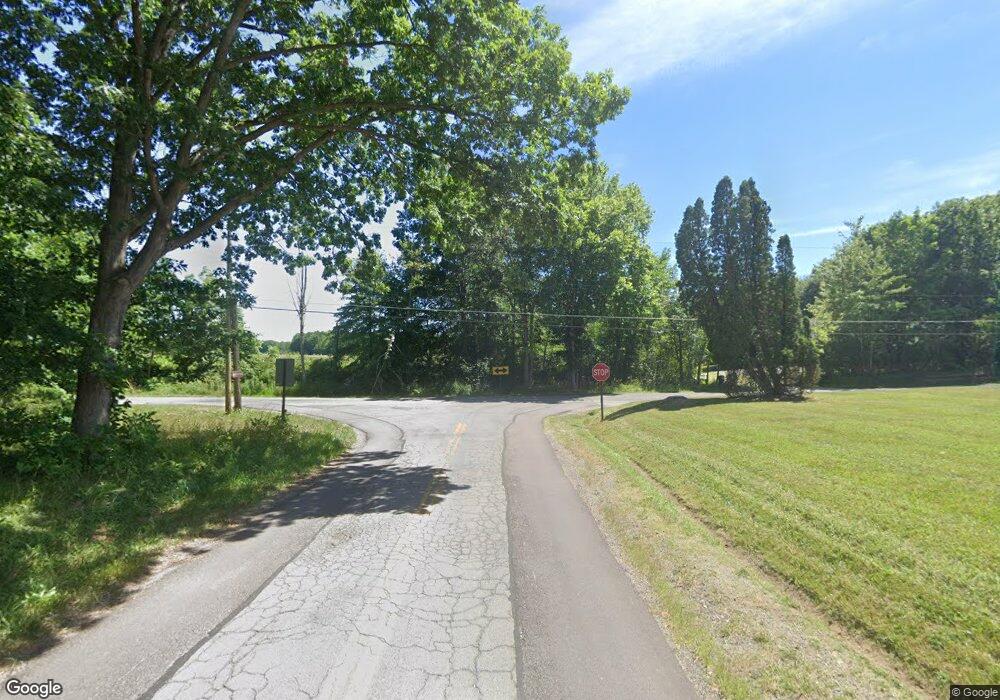 7 Porter Rd, Edinburg Township, OH 44201 - photo 1