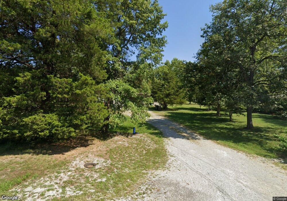 245 Bank St, Lebanon Junction, KY 40150 - photo 1