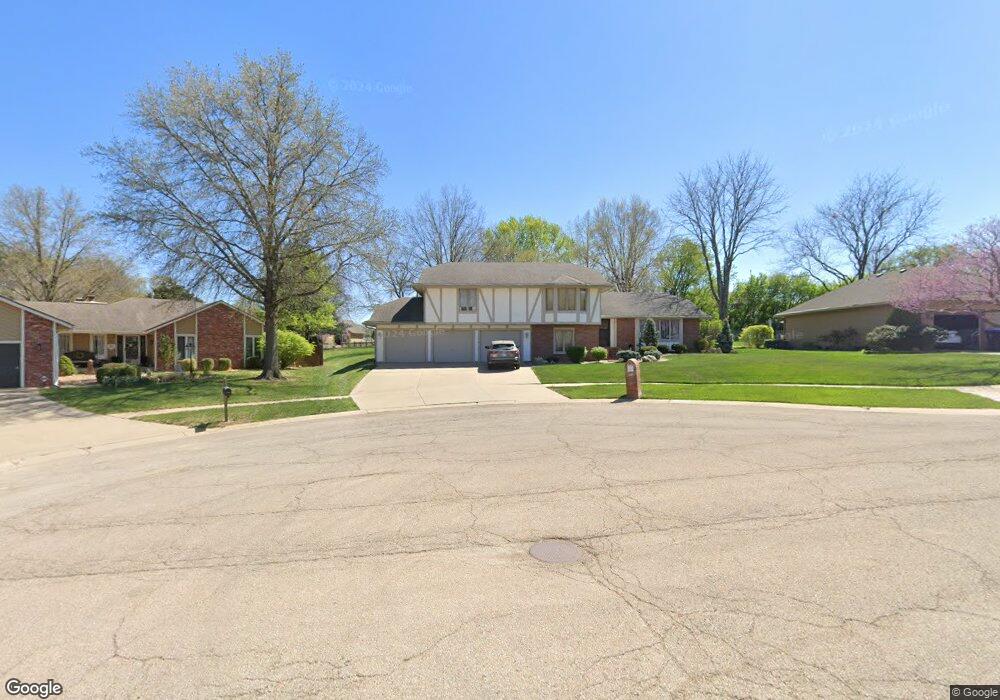 6007 SW Stonybrook Ct, Topeka, KS 66614 - photo 1