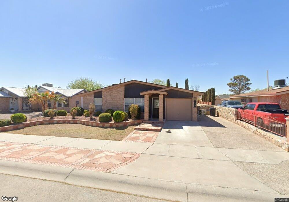 143 Barrel Cactus Dr, Horizon City, TX 79928 - photo 1