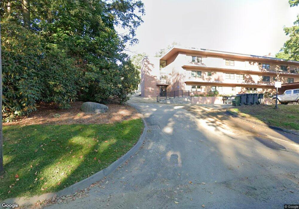 26 Crescent St unit 105, Northampton, MA 01060 - photo 1