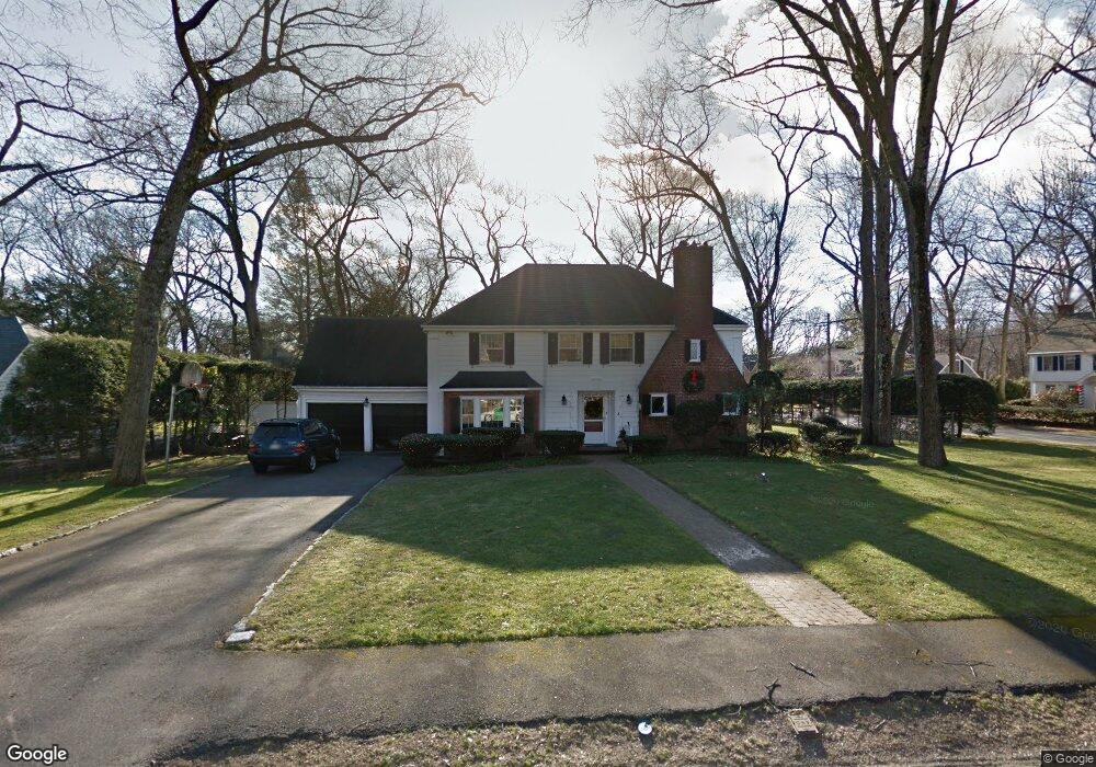 3 Fiske Rd, Wellesley Hills, MA 02481 - photo 1