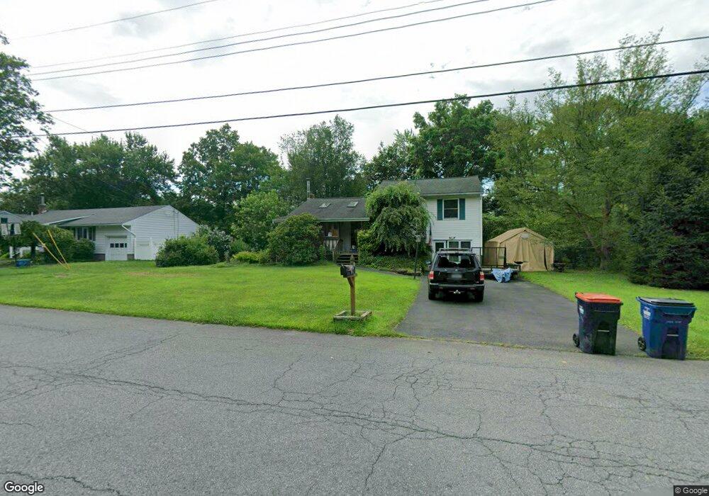 10 Appletree Dr, Rhinebeck, NY 12572 - photo 1