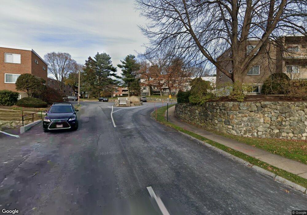 29 Jacqueline Rd unit E 29, Waltham, MA 02452 - photo 1